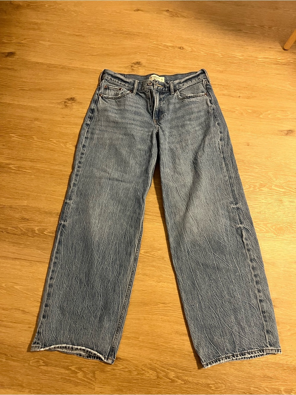 Abercrombie & Fitch Straight-Leg Jeans in Light Blue Wash
